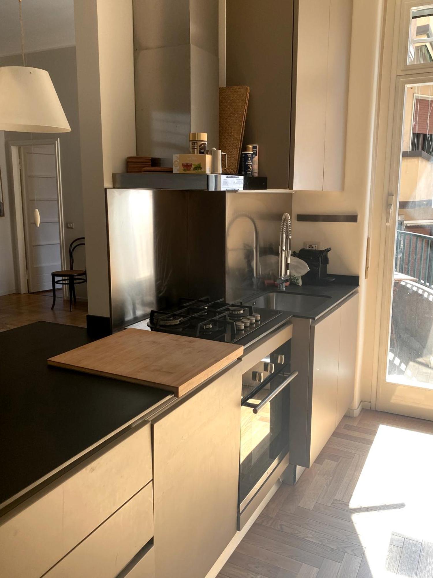 Appartement Kibilu - Via Braga - Stazione Milaan