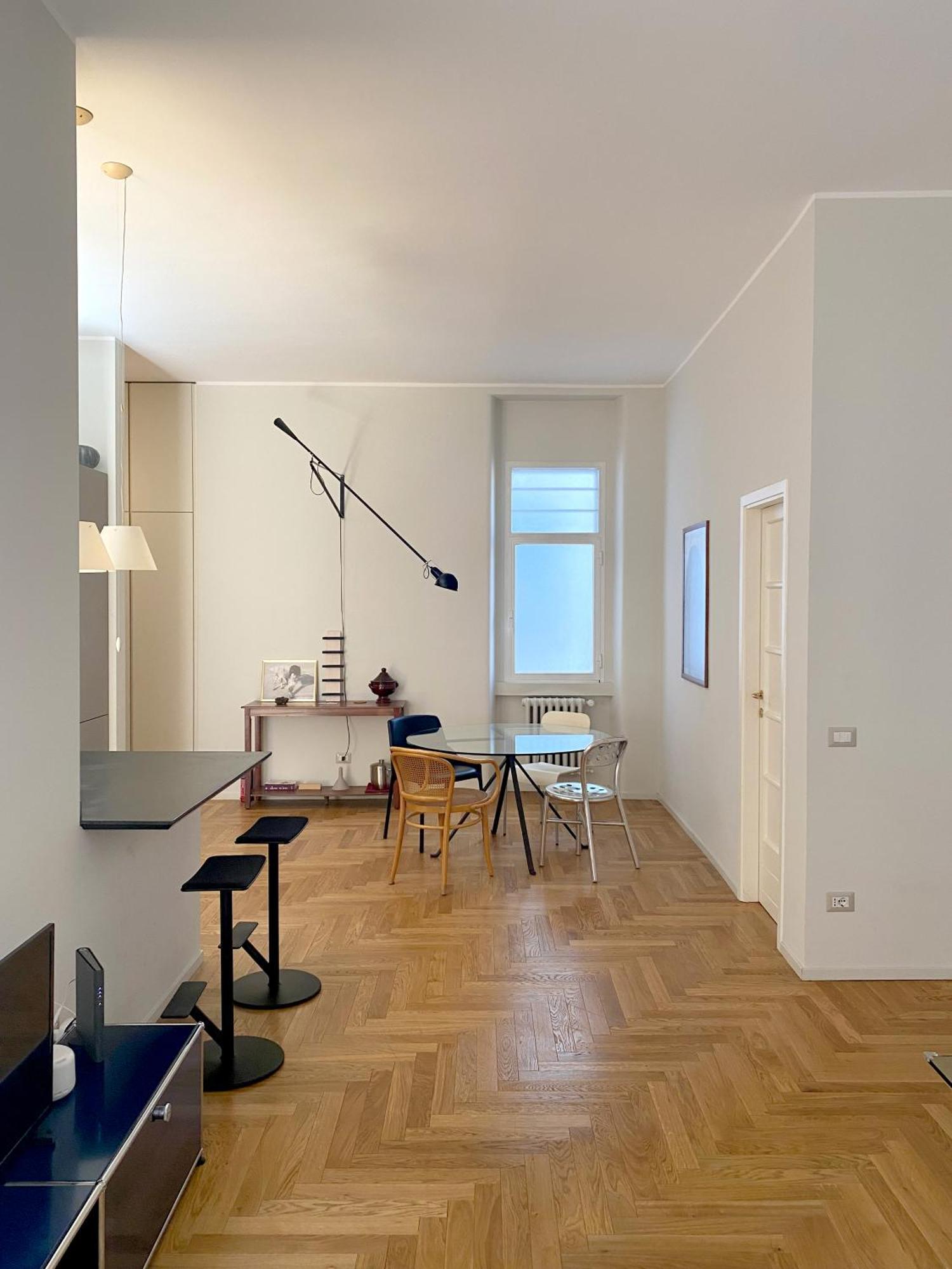 Kibilu - Via Braga - Stazione Milaan